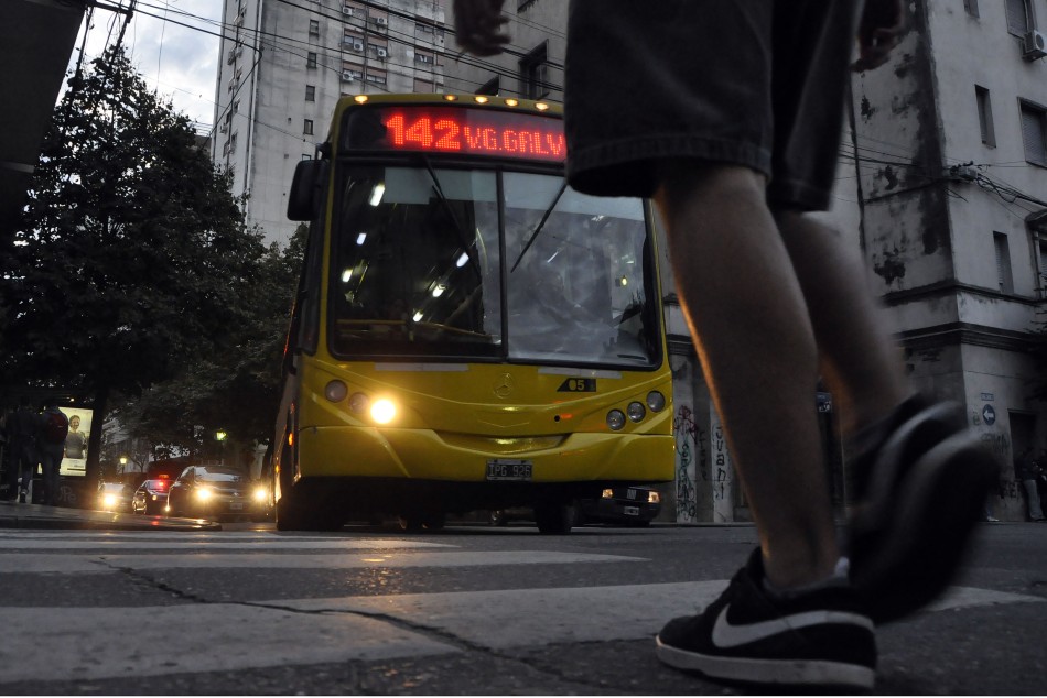 2185 | ColectivosDesvíos en el Transporte Urbano de Pasajeros ante las consecuencias del temporal - Dir. Gral. de Comunicación Social (Franco Trovato)
