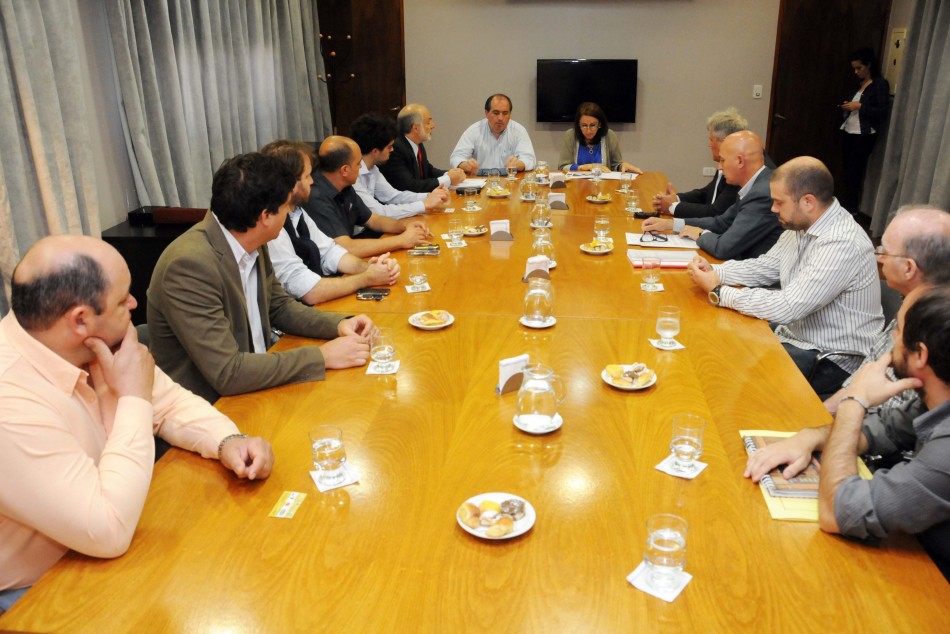 13818 | Reunión empresarios Polígono de Avellaneda y Uriburu - Dir. Gral. de Comunicación Social (Silvio Moriconi)