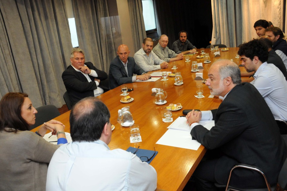 13817 | Reunión empresarios Polígono de Avellaneda y Uriburu - Dir. Gral. de Comunicación Social (Silvio Moriconi)