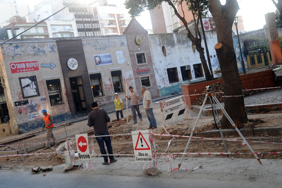 29408 | Obras Plaza de la cooperación - Dir. Gral. de Comunicación Social (Silvio Moriconi)