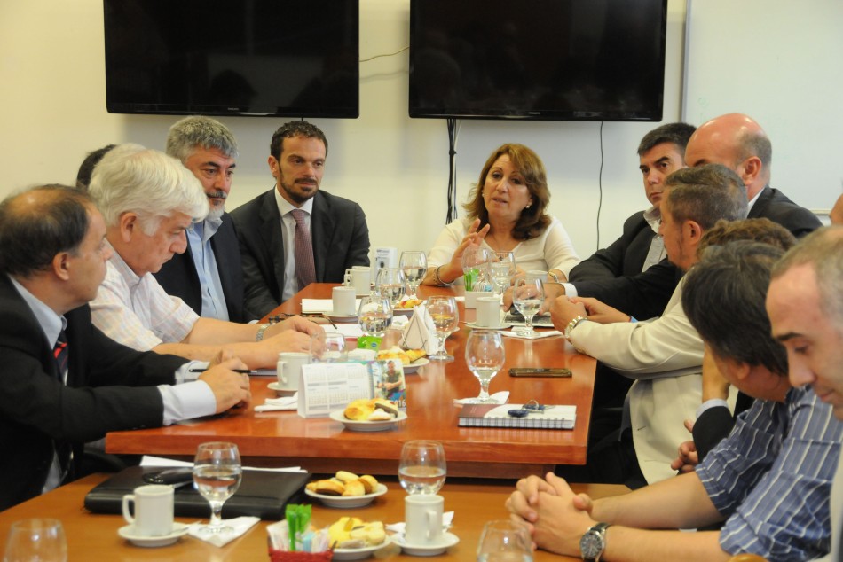48656 | Reunión renovación Parque Italia - Dir. Gral. de Comunicación Social (Silvio Moriconi)