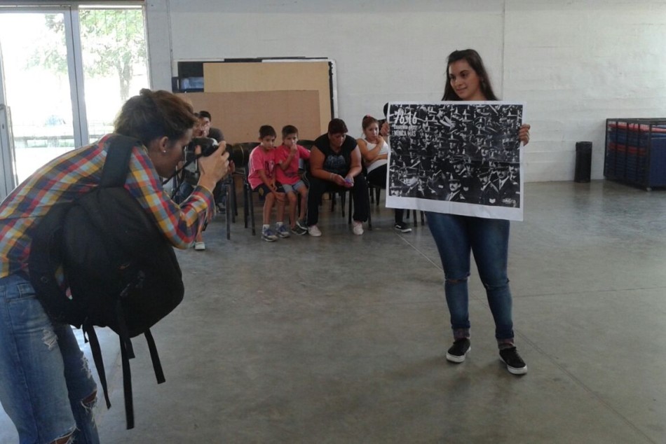 48958 | Se realizaron intervenciones urbanas por los 40 años del golpe en el CMD Noroeste - Centro Municipal Distrito Noroeste