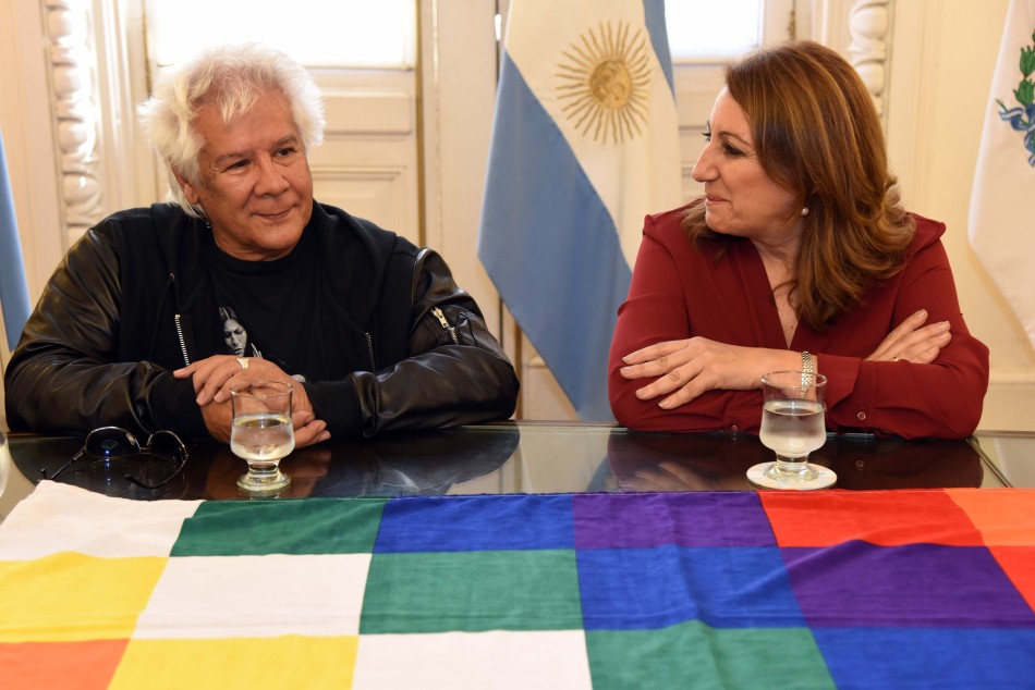 81783 | Encuentro con Victor Heredia - Dir. Gral. de Comunicación Social (Silvio Moriconi)