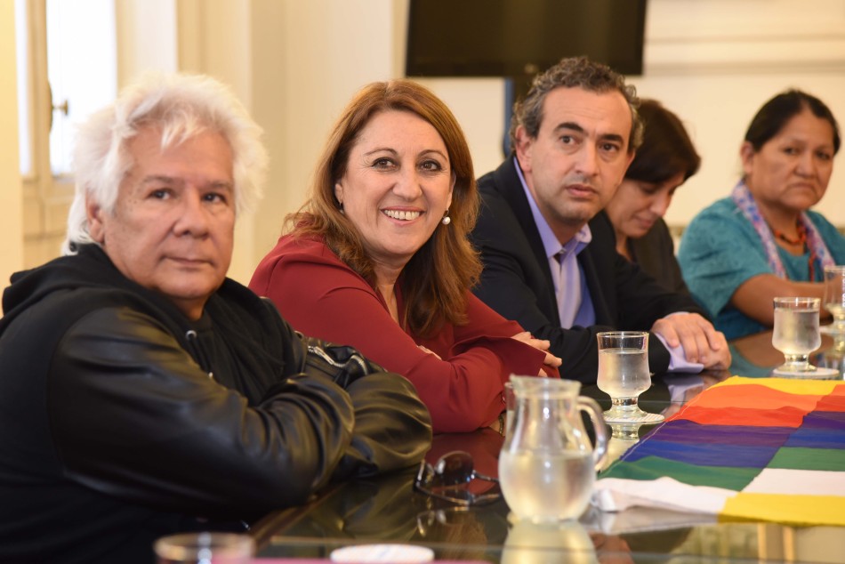 81786 | Encuentro con Victor Heredia - Dir. Gral. de Comunicación Social (Silvio Moriconi)