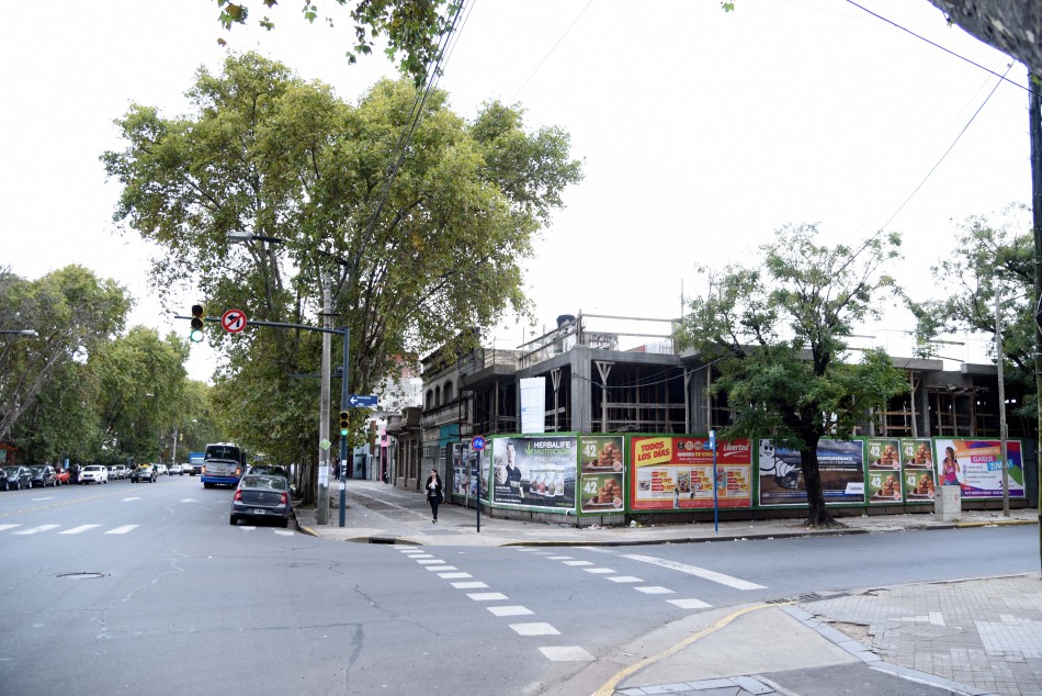 81896 | Obras Av San Martín inversión inmobiliaria - Dir. Gral. de Comunicación Social (Silvio Moriconi)