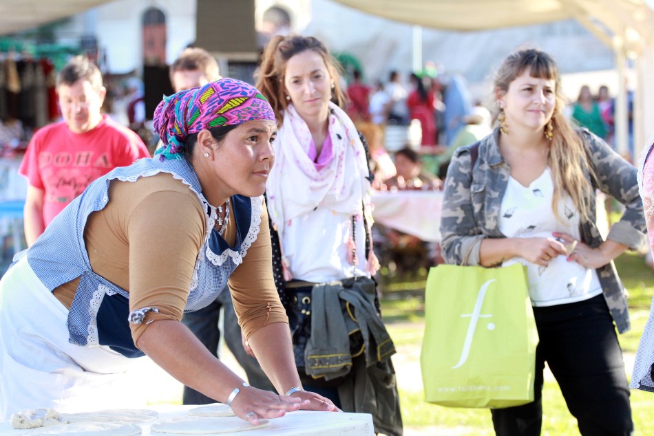 83334 | Continúan las actividades de la Semana de los Pueblos Originarios - Guillermo Turin Bootello (archivo)