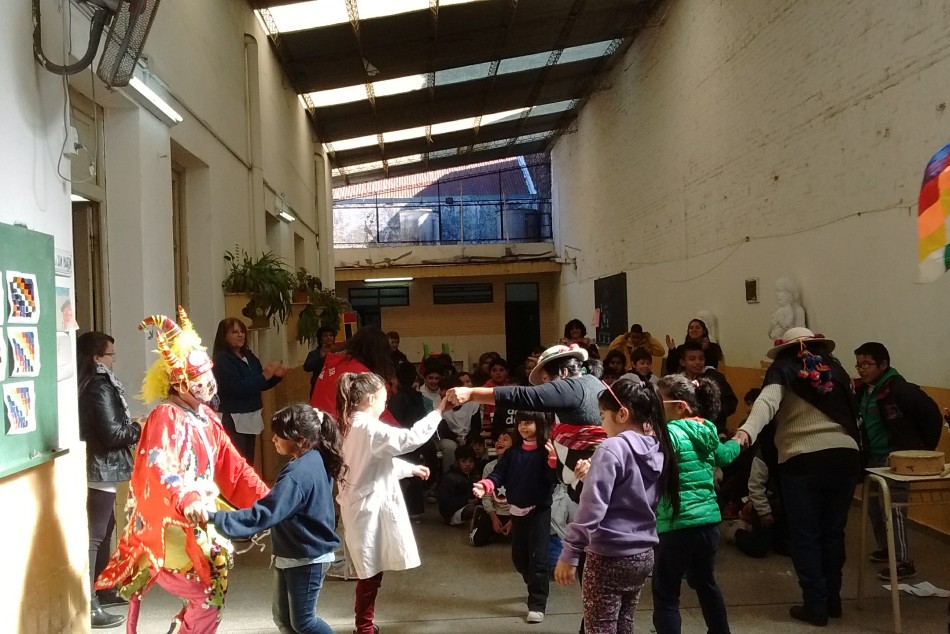 83542 |  Baile en la escuela Nro. 1380 - Celina Maguna