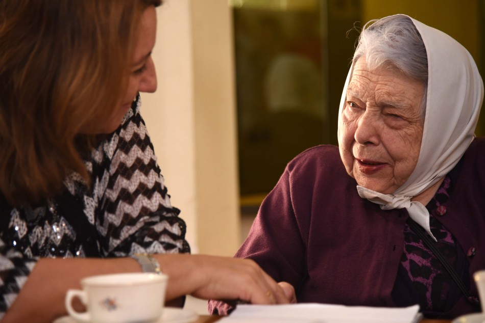 84240 | Homenaje Madres de Plaza de Mayo 40º Aniversario - Dir. Gral. de Comunicación Social (Silvio Moriconi)