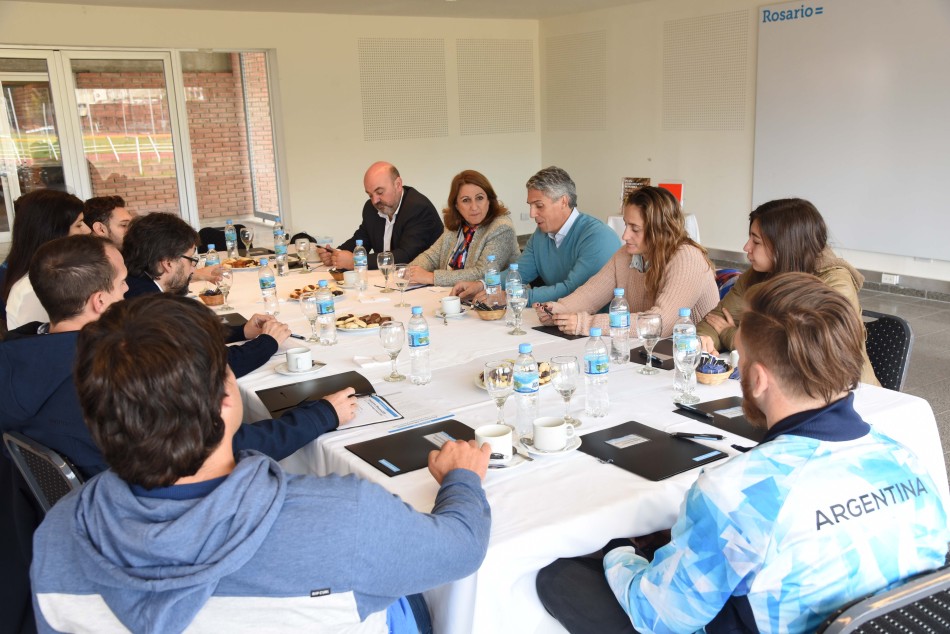 87350 | Reunión por Plan Estratégico con deportistas - Dir. Gral. de Comunicación Social (Silvio Moriconi)