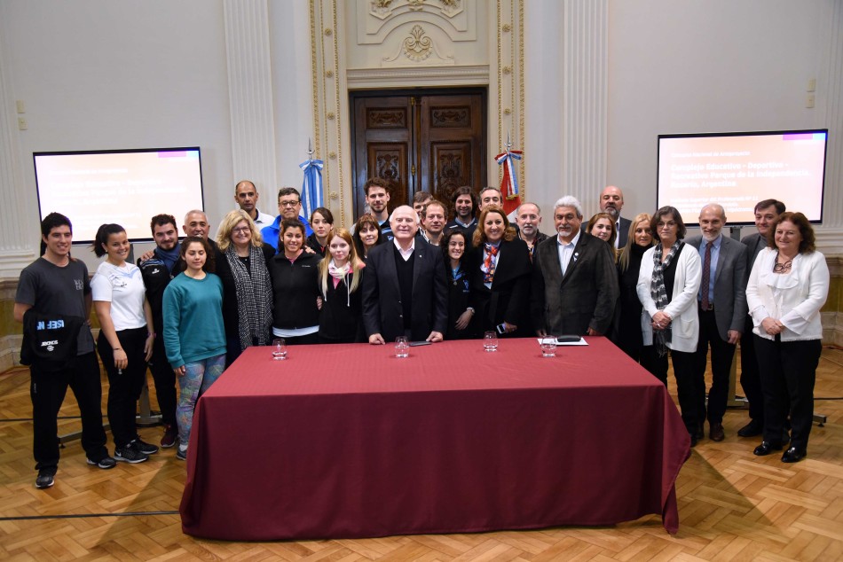 93738 | Complejo Educativo Parque Independencia - Dir. Gral. de Comunicación Social (Marcelo Beltrame)