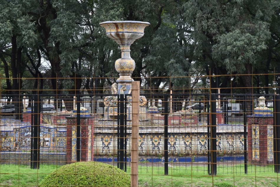 98796 | Restauración Fuente de los Españoles - Dir. Gral. de Comunicación Social (Silvio Moriconi)