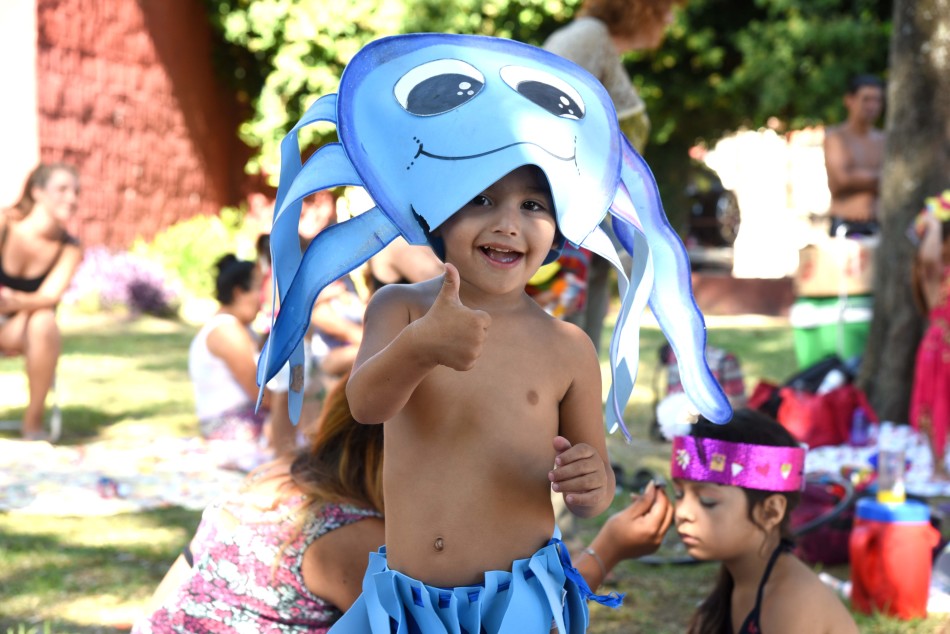 121913 | Encuentro de Carnaval CCB Las Flores Este - Dir. Gral. de Comunicación Social (Silvio Moriconi)