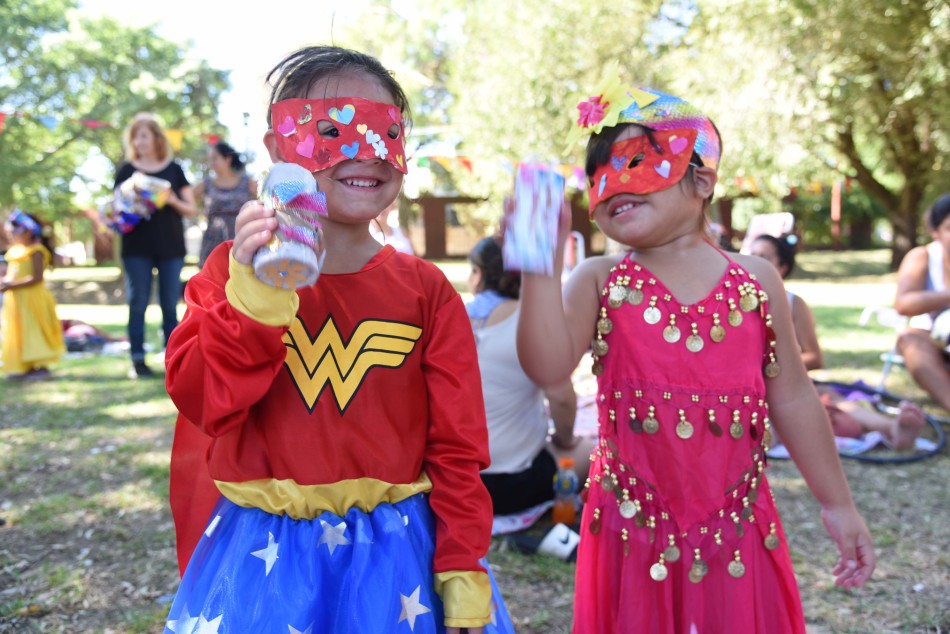 121914 | Encuentro de Carnaval CCB Las Flores Este - Dir. Gral. de Comunicación Social (Silvio Moriconi)