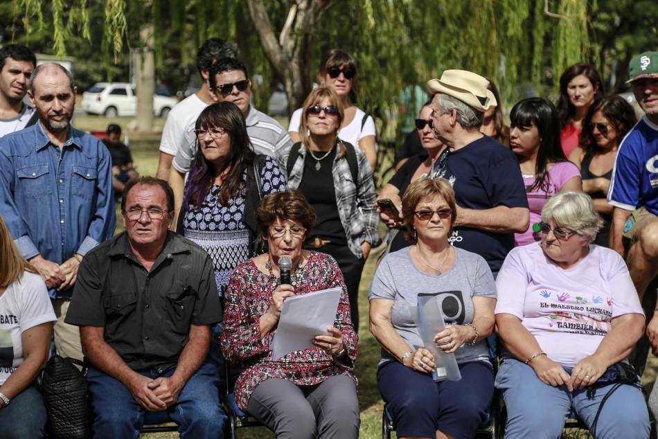 128221 | Se realizó la tradicional plantación de árboles en el Bosque de la Memoria - Sec. de Cultura y Educación (Guillermo Turin Bootello)
