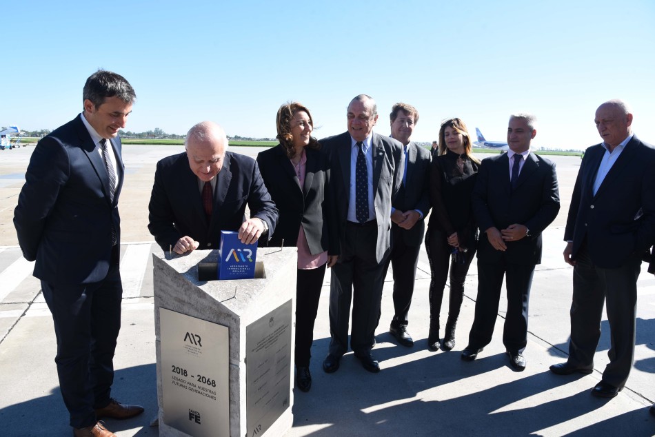 132462 | Inauguración nuevo estacionamiento de aeronaves en el Aeropuerto - Dir. Gral. de Comunicación Social (Silvio Moriconi)