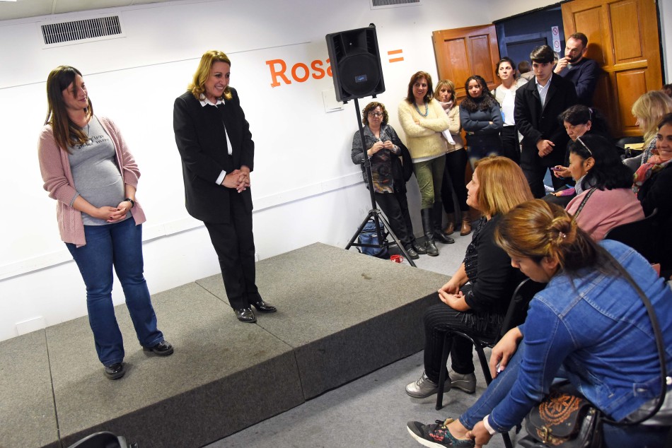 139681 | Encuentro Red de Mujeres - Dir. Gral. de Comunicación Social (Marcelo Beltrame)