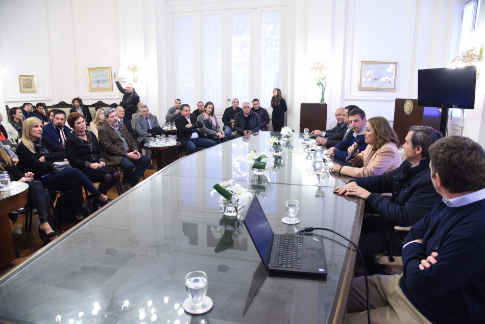 148718 | Presentación de nuevas herramientas dirigidas al sector comercial - Subsecretaría de Comunicación Social (Silvio Moriconi)
