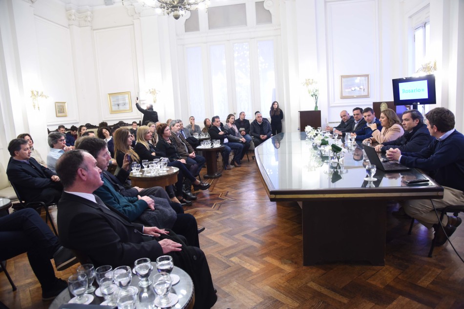 148722 | Presentación de nuevas herramientas dirigidas al sector comercial - Subsecretaría de Comunicación Social (Silvio Moriconi)