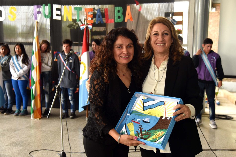 161328 | Acto de imposición del nombre Carlos Fuentealba a la Escuela Nº 518 - Subsecretaría de Comunicación Social (Silvio Moriconi)