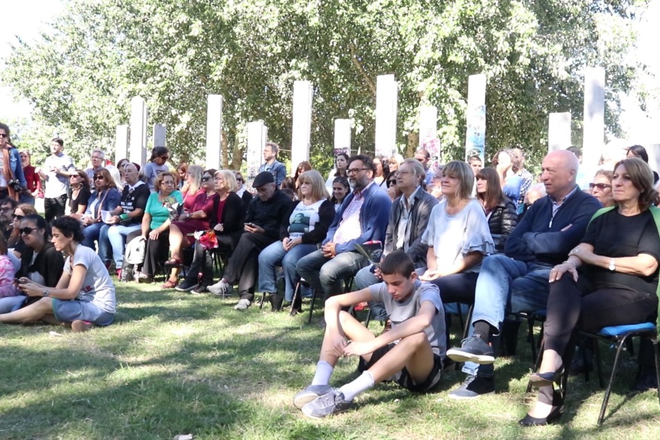 191847 | Plantación de árboles en el Bosque de la Memoria -