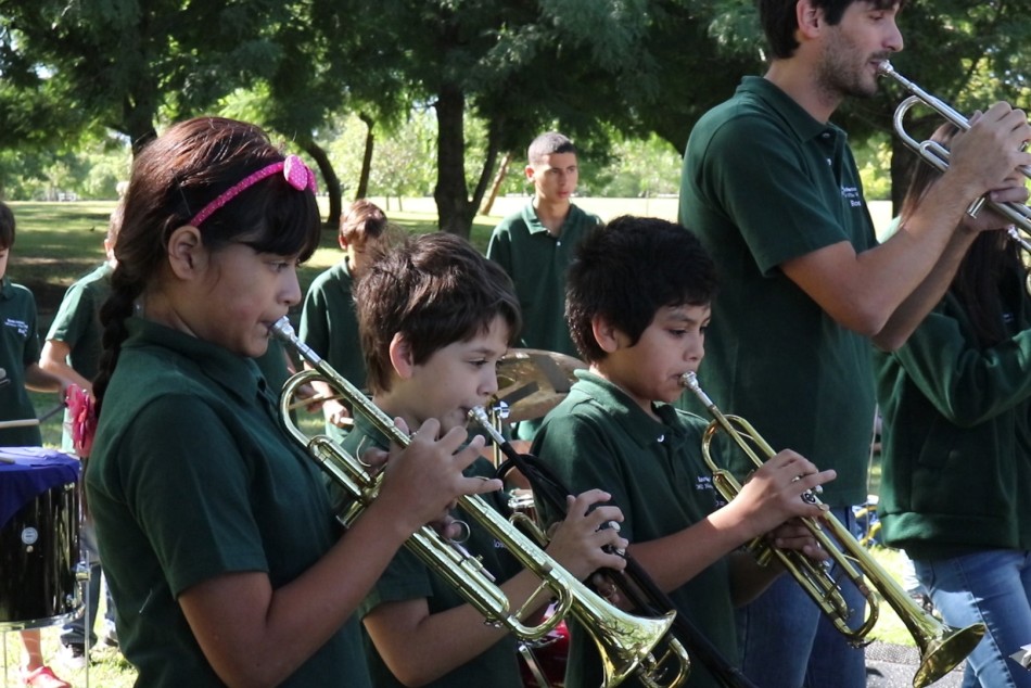 191878 | Plantación de árboles en el Bosque de la Memoria -