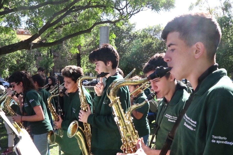 191877 | Plantación de árboles en el Bosque de la Memoria -