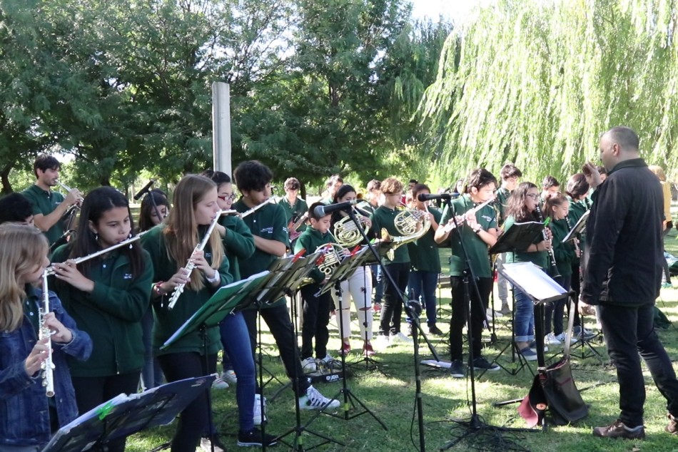 191880 | Plantación de árboles en el Bosque de la Memoria -