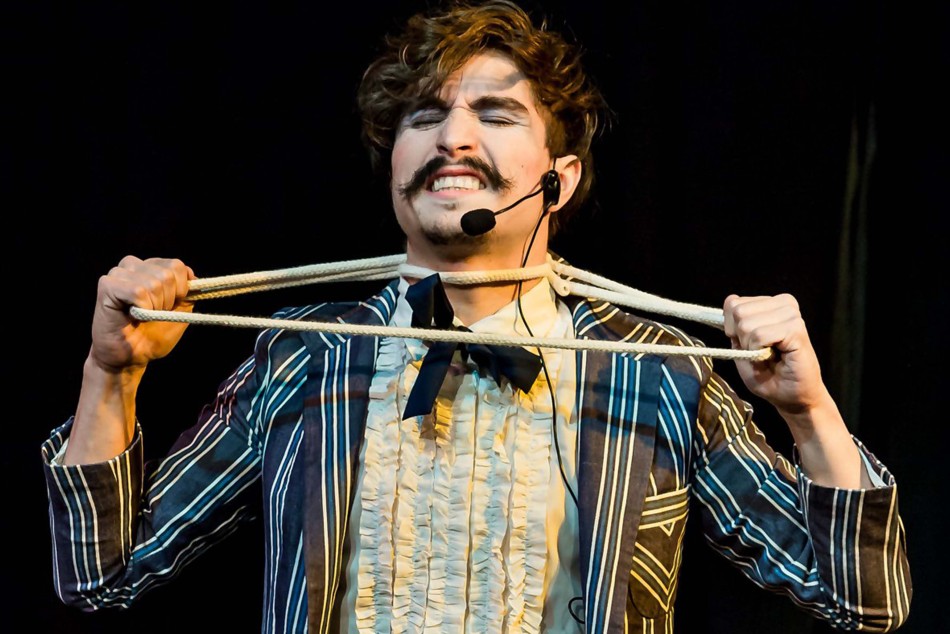 243233 | Entrelazados -