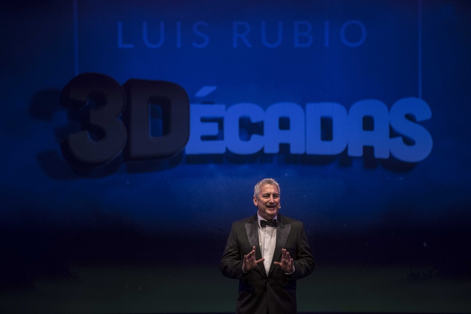 244183 | Fotos Luis Rubio en La Comedia - Un Verano Fresquito - Sec. de Salud Pública (Guillermo Fernández)