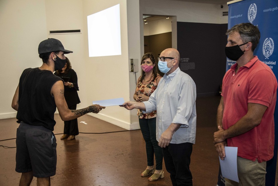291127 | Fotos Entrega de premios Gabinete 2020 en Castagnino - Sec. de Cultura y Educación (Guillermo Turin Bootello)