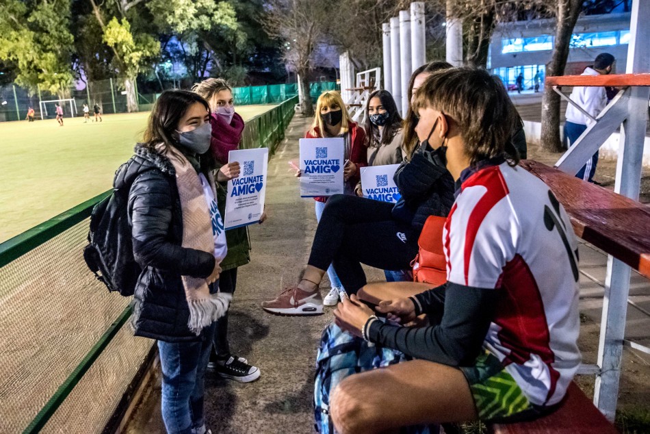 316447 | Campaña Vacunate Amigo en clubes de Rosario - Subsecretaría de Comunicación Social (Marcelo Beltrame)
