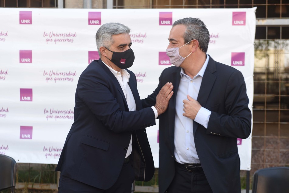 321556 | Presentación de los nuevos cursos de la Escuela de Oficios de la UNR - Subsecretaría de Comunicación Social (Silvio Moriconi)