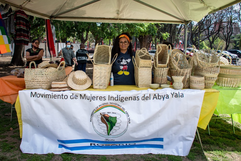 329416 | Movimiento de mujeres Indígenas de la Avia Yala - Federico Fernández Peralta