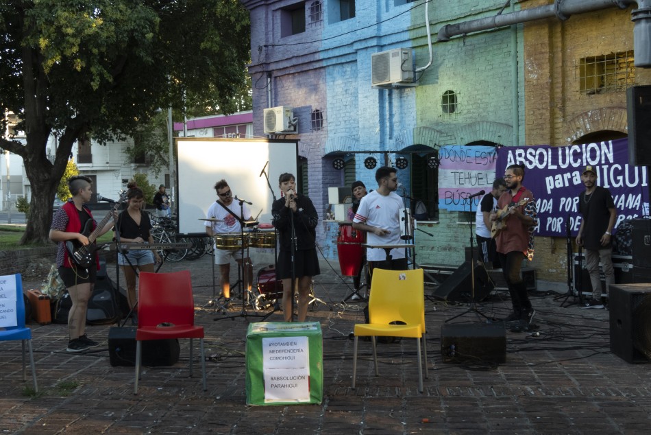 350210 | El show de cierre musical estuvo a cargo de la banda “Pedro Pontes y les militantes del ritmo”.  - Claudia Cagnone