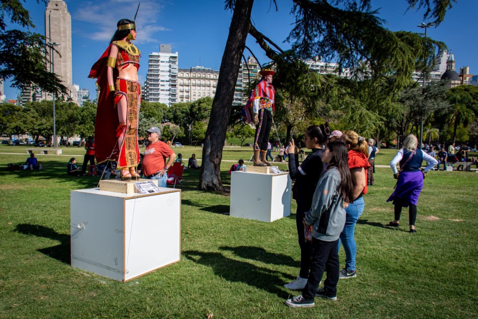 358529 | Vestuarios originarios - Federico Fernández Peralta