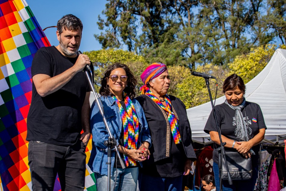 358530 | Martin Illia, Marcela Valdata, Ruperta Pérez y Patricia Mamani - Federico Fernández Peralta