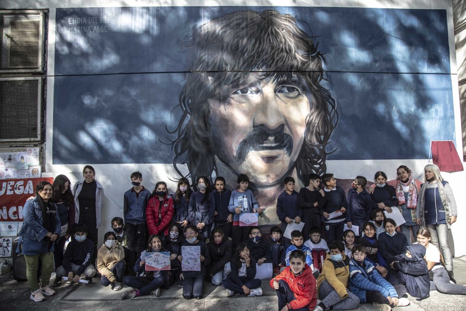 359663 | Fotos Inauguración mural homenaje a Trinche Carlovich en Provincias Unidas y Mendoza - Sec. de Cultura y Educación (Guillermo Turin Bootello)