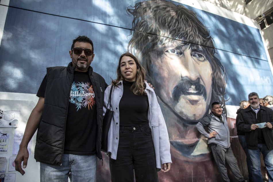 359671 | Fotos Inauguración mural homenaje a Trinche Carlovich en Provincias Unidas y Mendoza - Sec. de Cultura y Educación (Guillermo Turin Bootello)