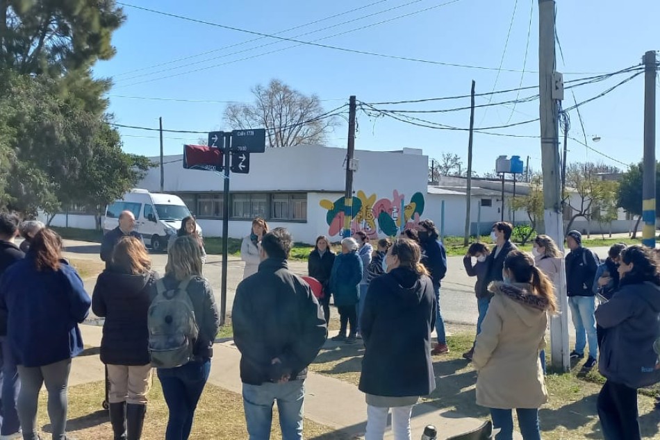 374203 | Se inauguró la señalética de las calles con nombres de mujeres que cambiaron la historia en barri -
