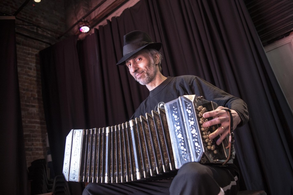 395210 | Casa del Tango - Guillermo Turin Bootello