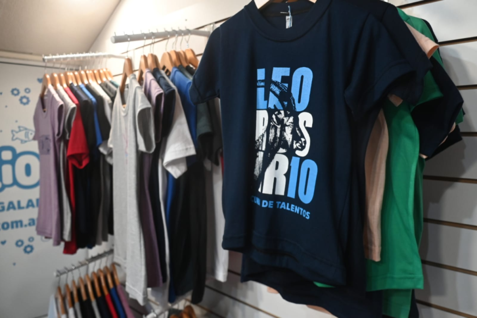 440247 | La nueva tienda de Muy Rosario en el Etur - Guillermo Buelga