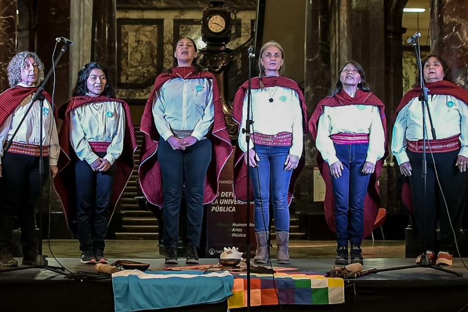 474773 | Rosario conmemora el Día de la Lengua Materna -