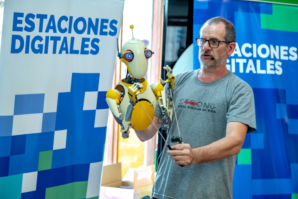 475312 | Cierre de talleres de robótica de verano - Subsecretaría de Comunicación Social (Marcelo Beltrame)