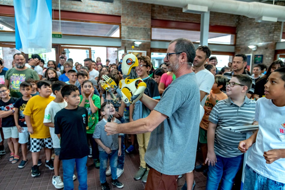 475313 | Cierre de talleres de robótica de verano - Subsecretaría de Comunicación Social (Marcelo Beltrame)