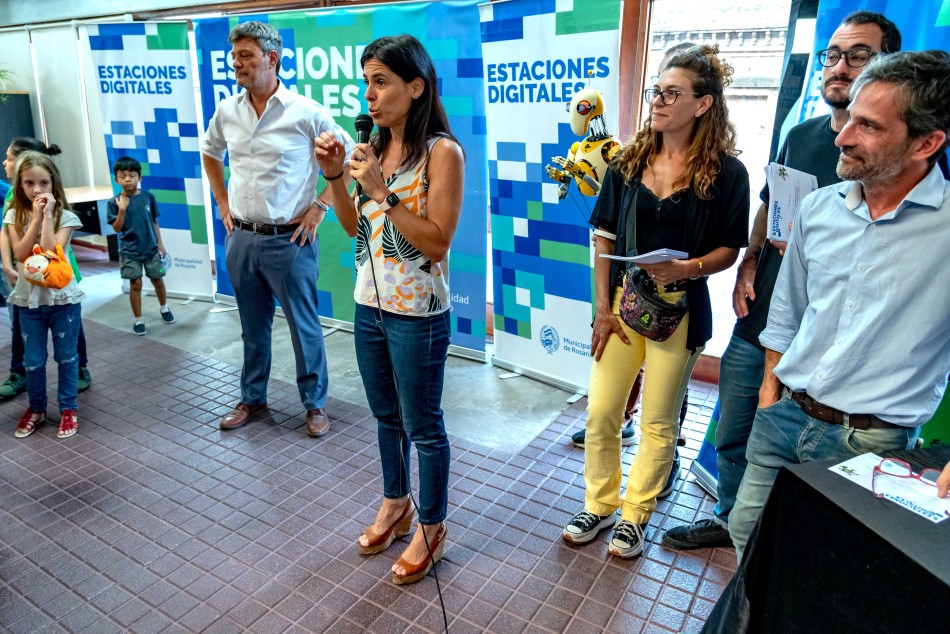 475320 | Cierre de talleres de robótica de verano - Subsecretaría de Comunicación Social (Marcelo Beltrame)