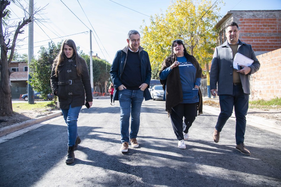 490239 | Recorrida por obra asfalto Ludueña - Subsecretaría de Comunicación Social (Silvio Moriconi)