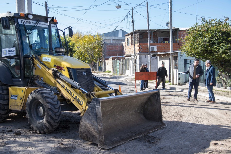 490241 | Recorrida por obra asfalto Ludueña - Subsecretaría de Comunicación Social (Silvio Moriconi)