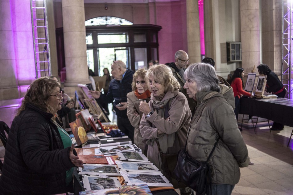 492757 | Mercado de las Artes en Edificio Aduana - Sec. de Cultura y Educación (Guillermo Turin Bootello)