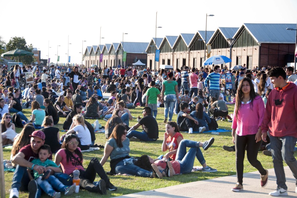 506446 | La ciudad celebra la amistad con una propuesta destinada a las y los jóvenes.  - Municipalidad de Rosario (archivo)
