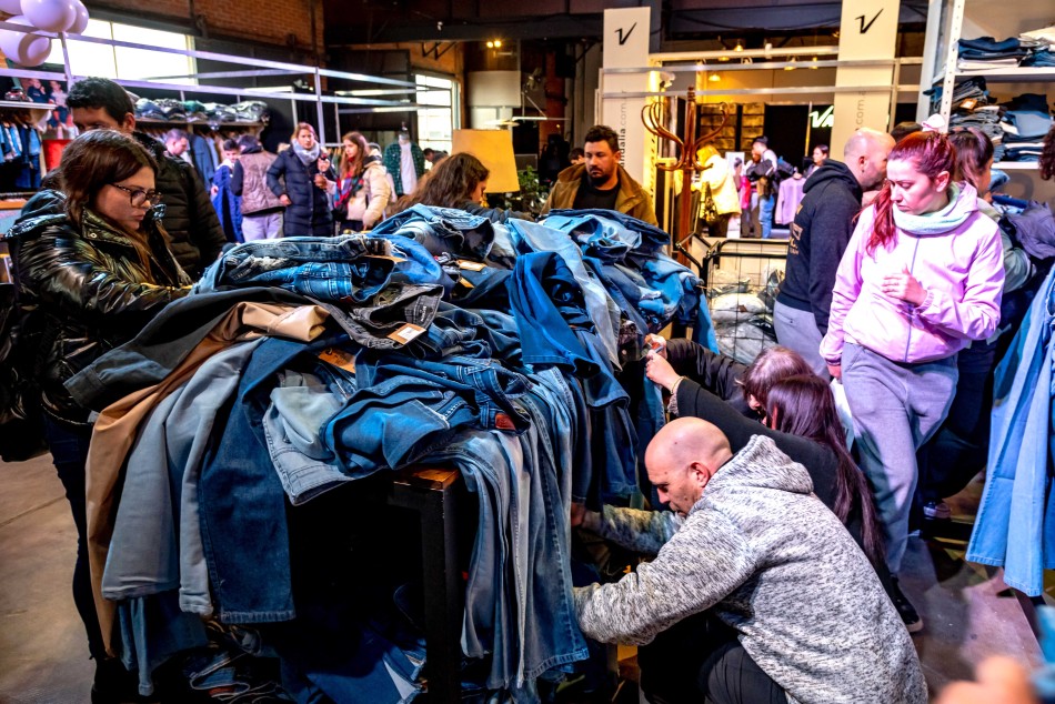 516062 | Outlet de marcas rosarinas en el CEC  - Subsecretaría de Comunicación Social (Marcelo Beltrame)